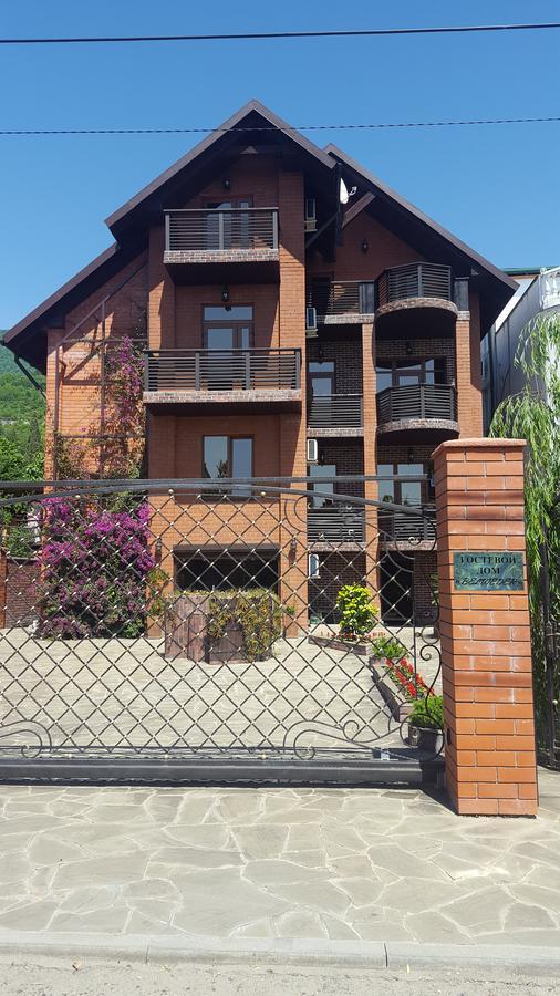 Guest House Belweder Gagra Esterno foto
